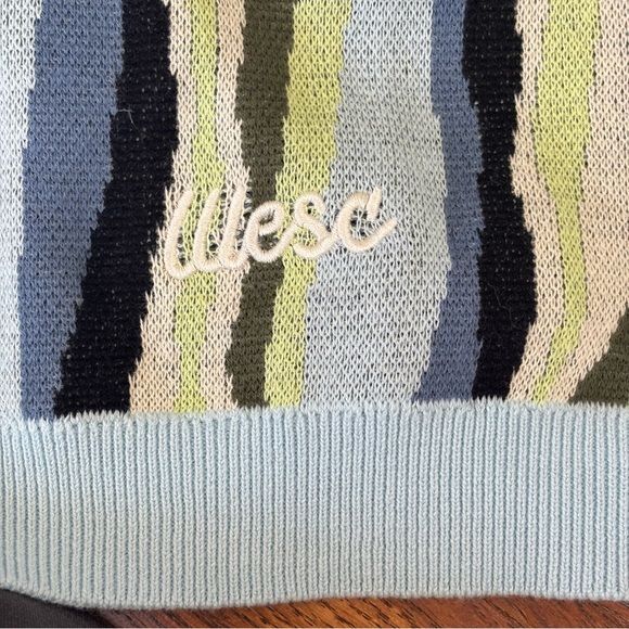 WESC Collar Polo Button Front Blue/Green Ripple Sky Pattern Men's M Women L NWT - Picture 8 of 10